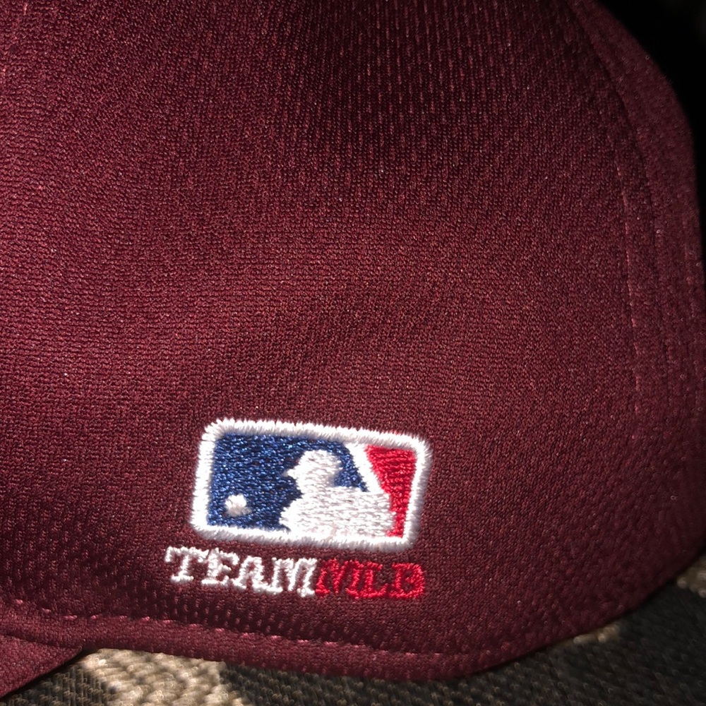 MLB Team Red Cap - Picture 2 of 5